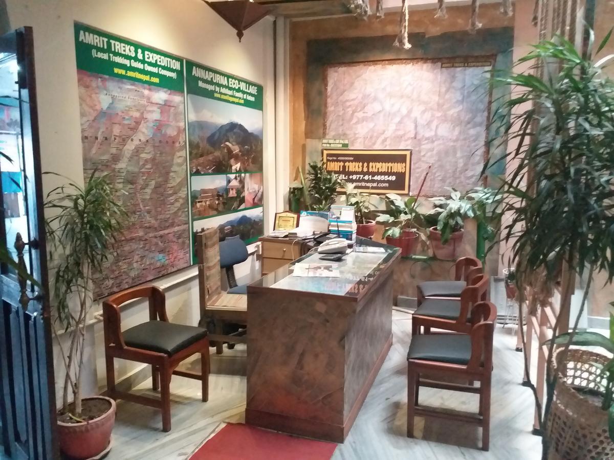 Hotel Marigold Pokhara Bagian luar foto